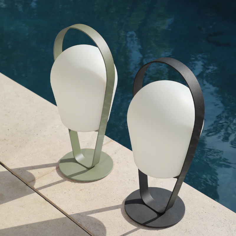 Bobby Outdoor Aluminium Lamp Mid-High - Image 2