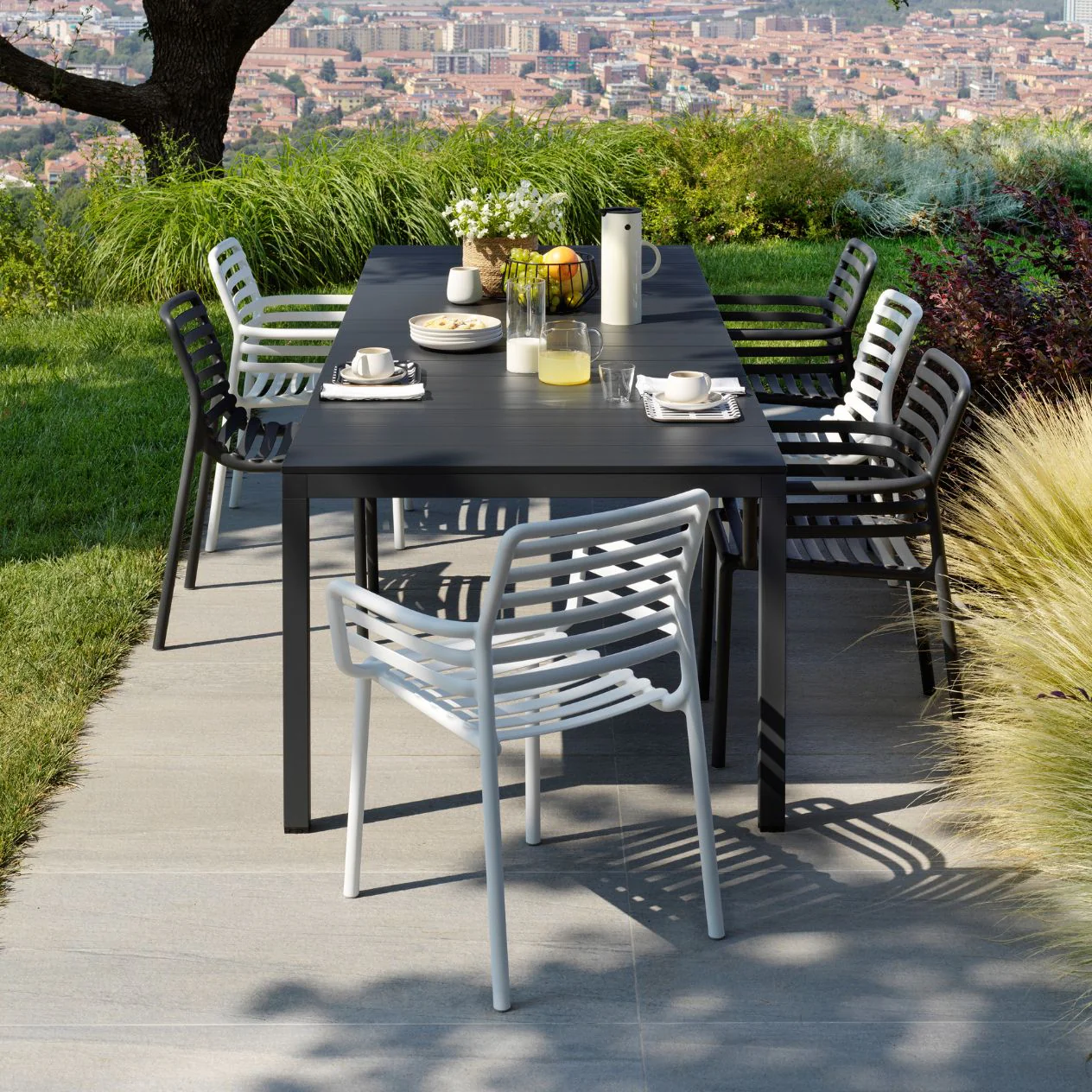 [Clearance] Last One Nardi Rio Outdoor Resin Extension Dining Table 140/210cm at Bundall (BDL) QLD Store Only - Image 6