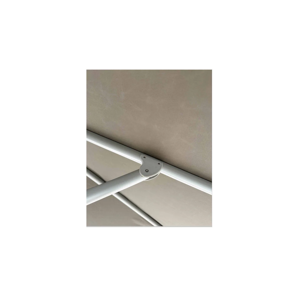 Eclipse V.4 Outdoor Cantilever Umbrella 350 cm - Image 4