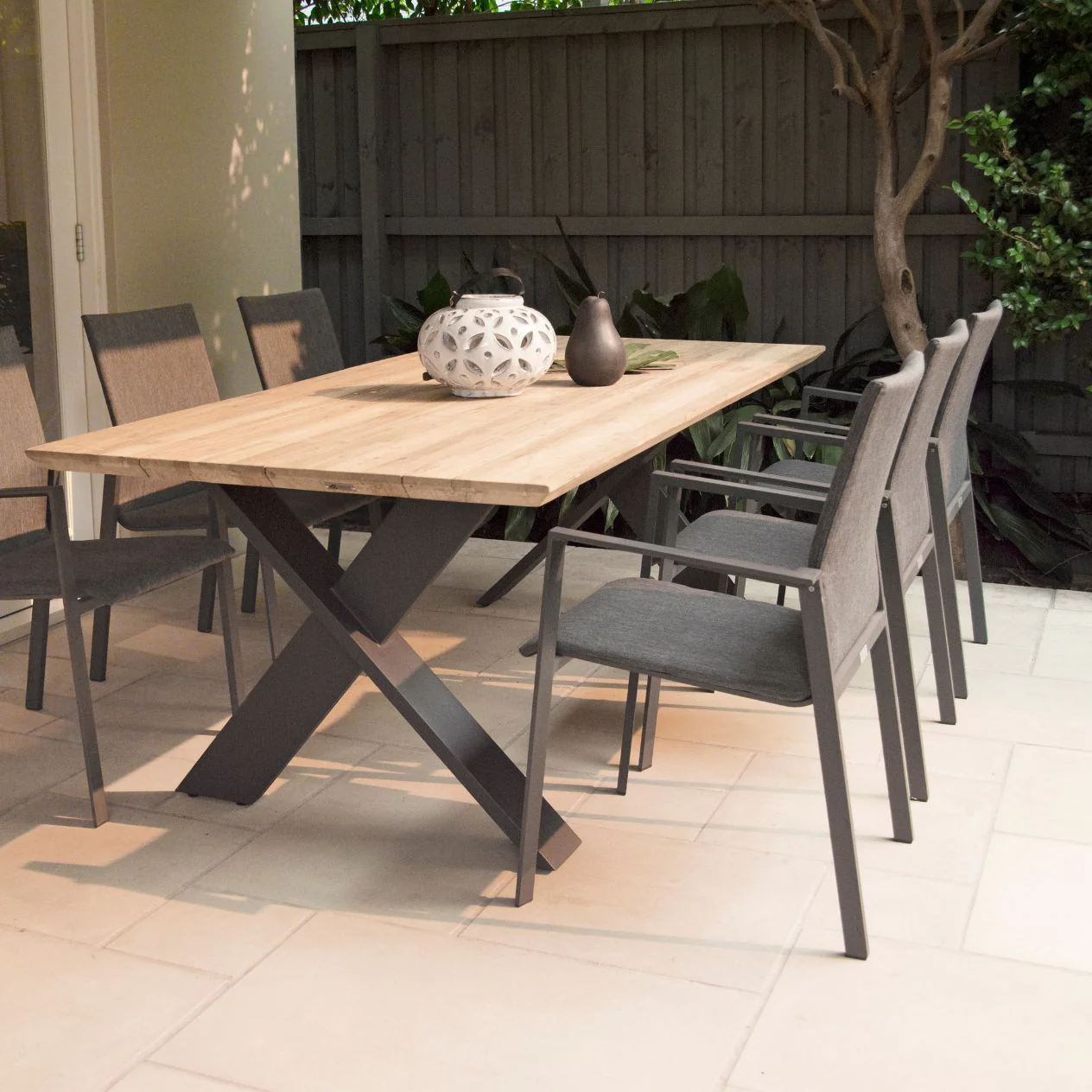 [Clearance] Eden Outdoor Aluminium Dining Chair at Alexandria (ALX) NSW Store Only - Image 3