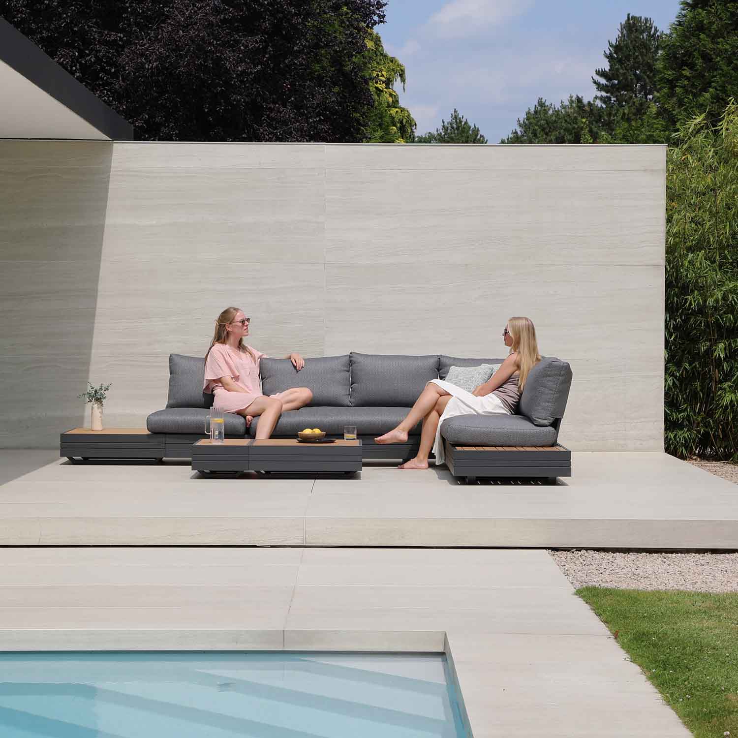 Hannover II 5 Seater Aluminium Outdoor Modular Lounge With Coffee Table - Image 20