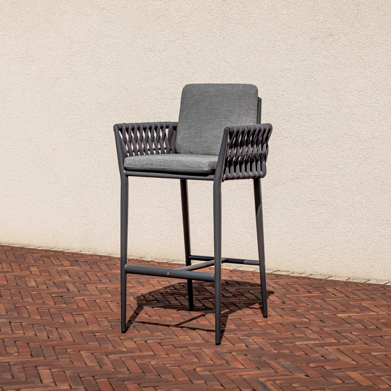 Lawson Outdoor Rope Bar Chair - Image 3