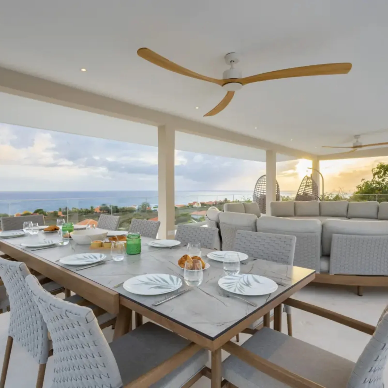 Mykonos Outdoor Aluminium Extension Table with High-pressure Laminate Top - Image 4