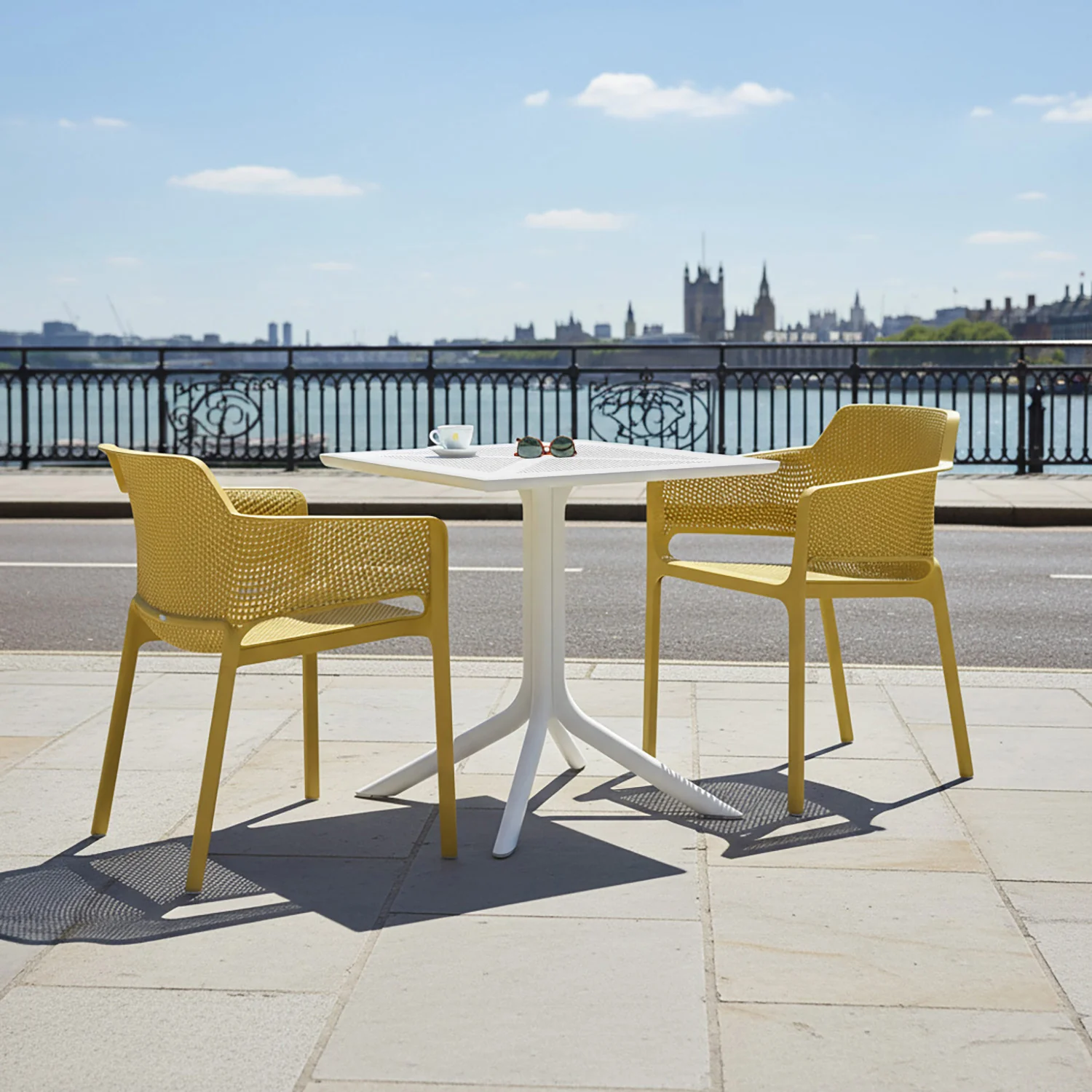Nardi Clip Table Net Chair Outdoor Dining Setting - Image 2