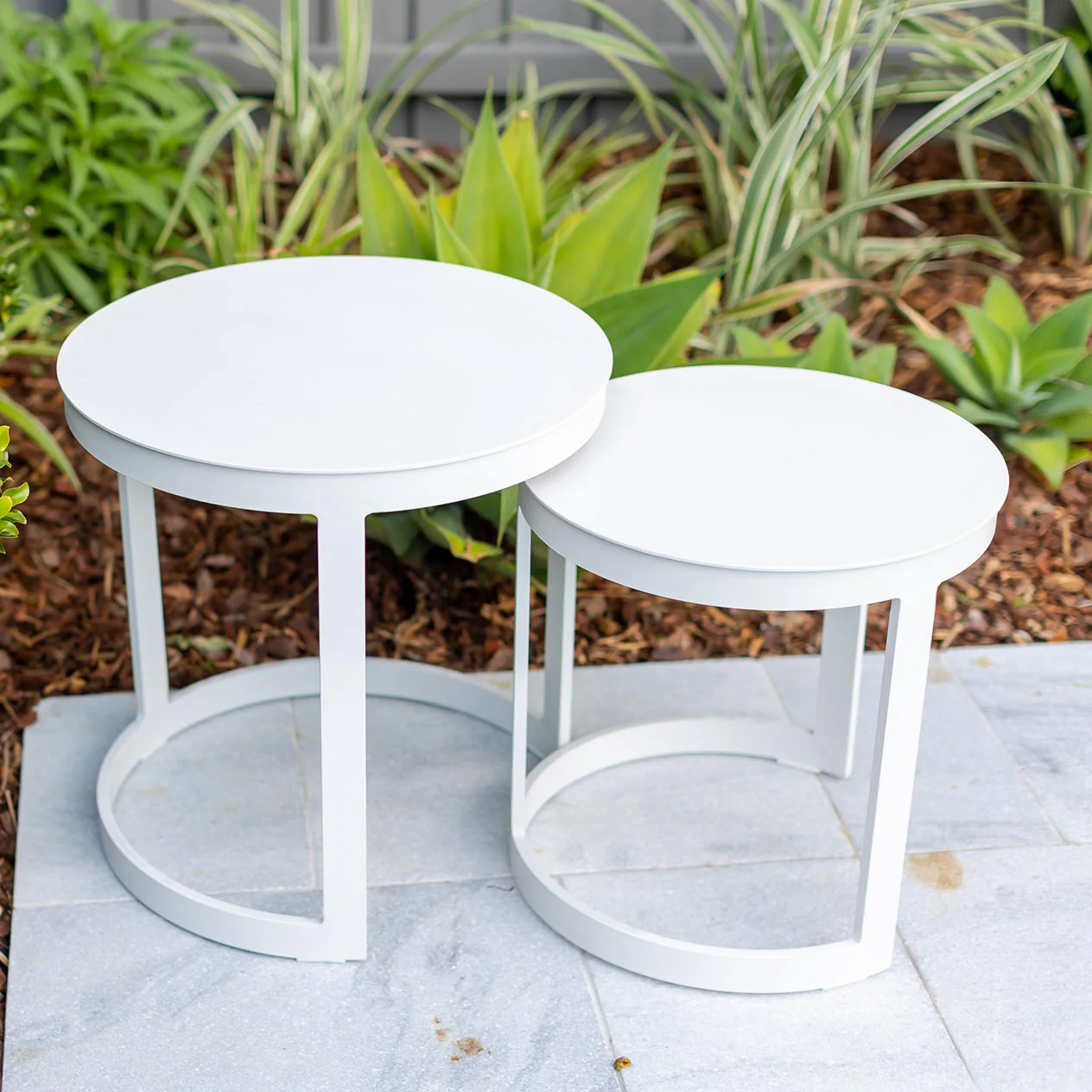 Neverland Outdoor Aluminium Round Side Table 2 Pcs Setting - Image 4