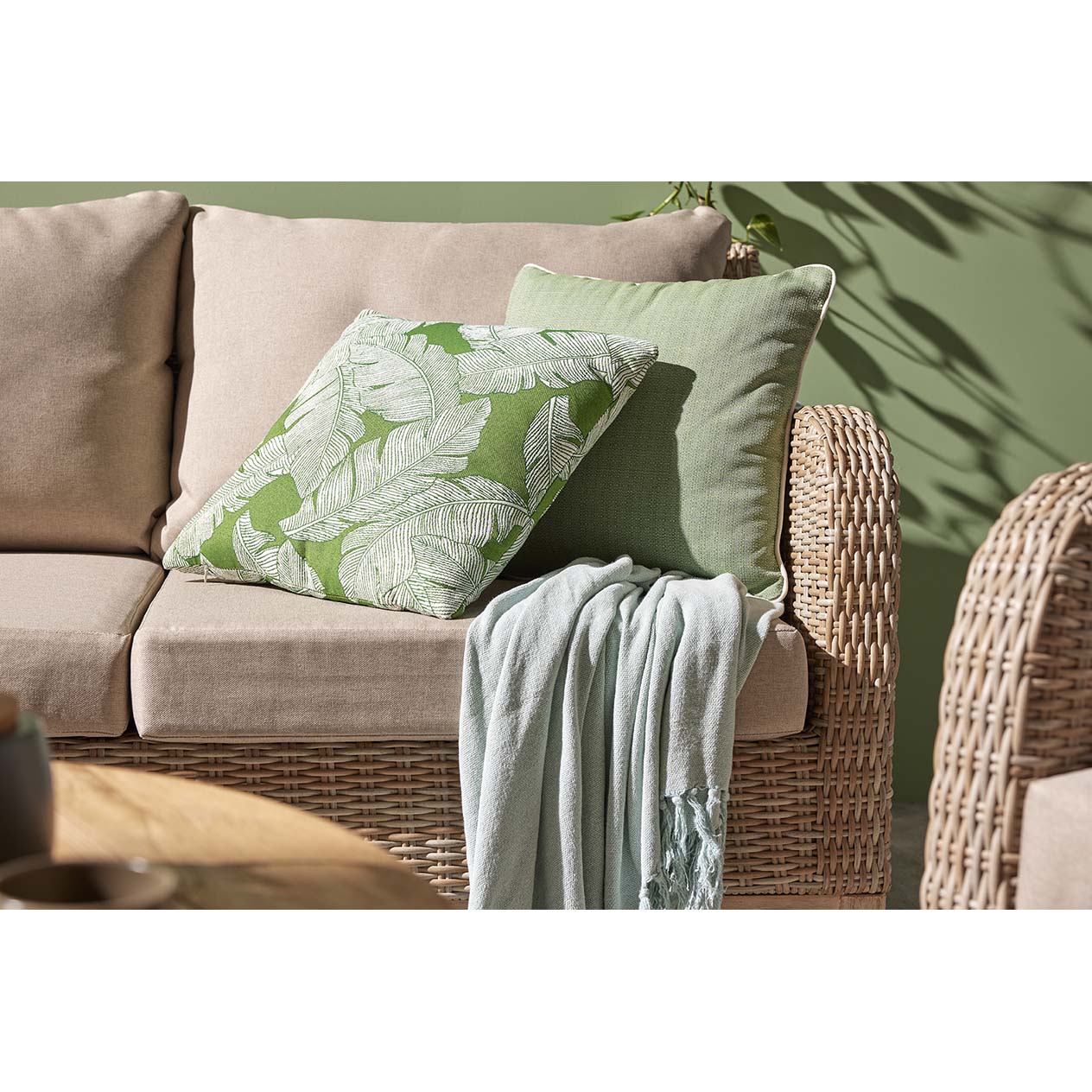 Noosa 4 Seater Outdoor Wicker Lounge - Image 4