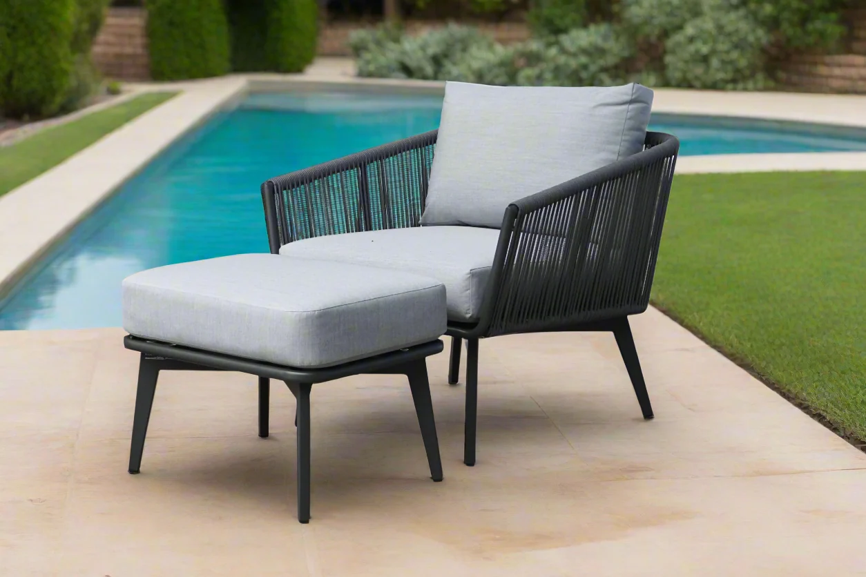 Truro Outdoor Rope Balcony Setting - Image 14