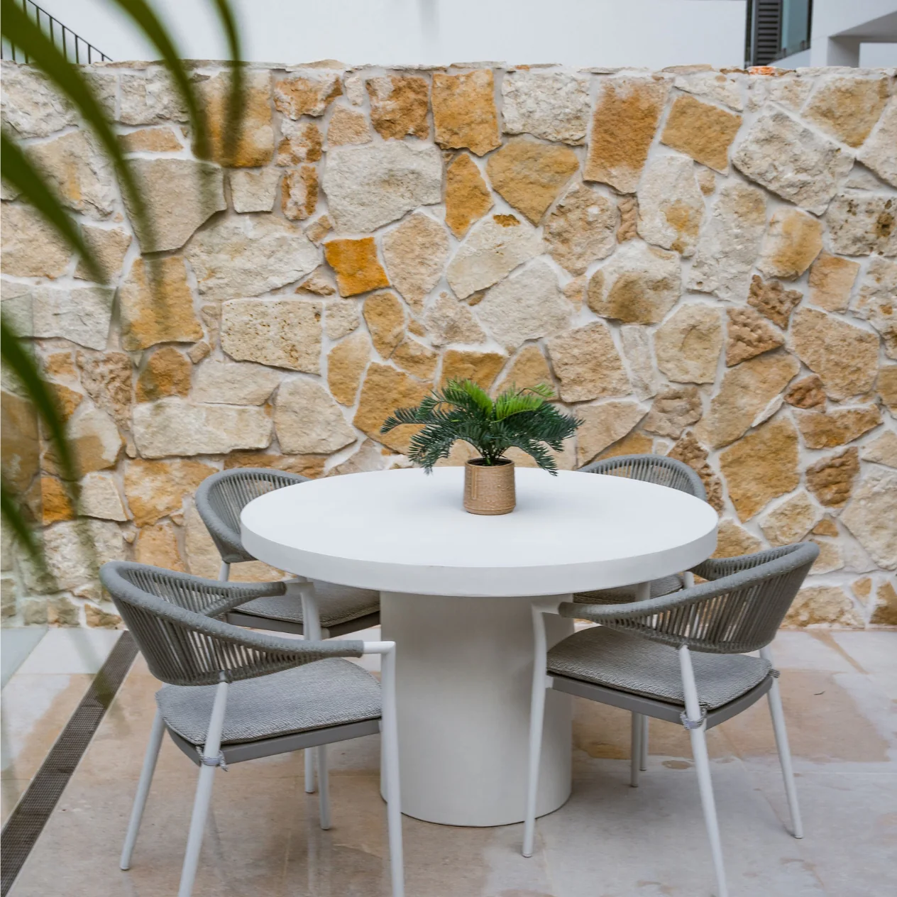 Zen Outdoor Concrete Round Dining Table 120 cm - Image 8